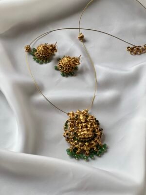 SR 119 INVISIBLE CHAIN WITH LAKSHMI PENDANT